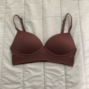 VS Pink Wireless Bra